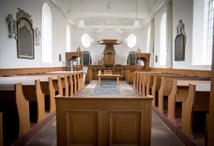 Aamiaismajoitus (B&B) Kerkovernachting