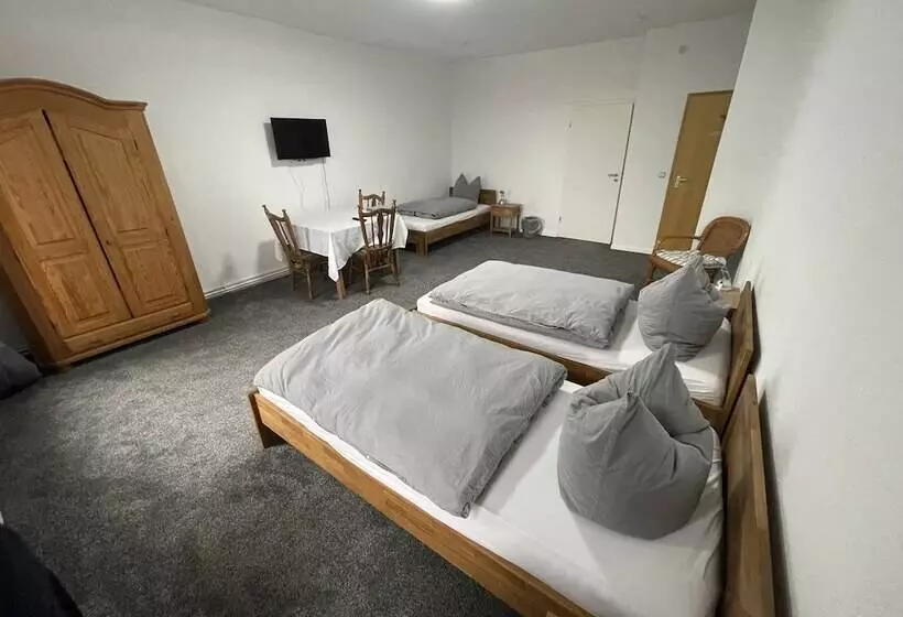 ベッドアンドブレックファースト Landgasthof Witten