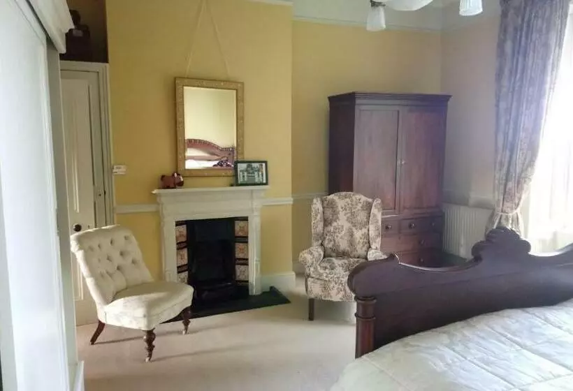 ベッドアンドブレックファースト Templemacateer