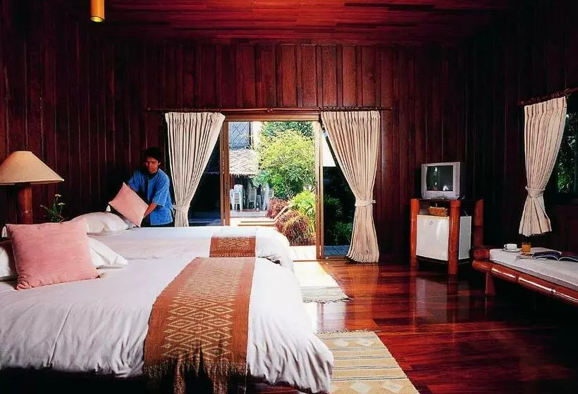 ホテル บ้านไทยรีสอร์ท