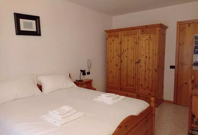 Fior Di Roccia   Valmalenco   Hotel & Mountain Restaurant