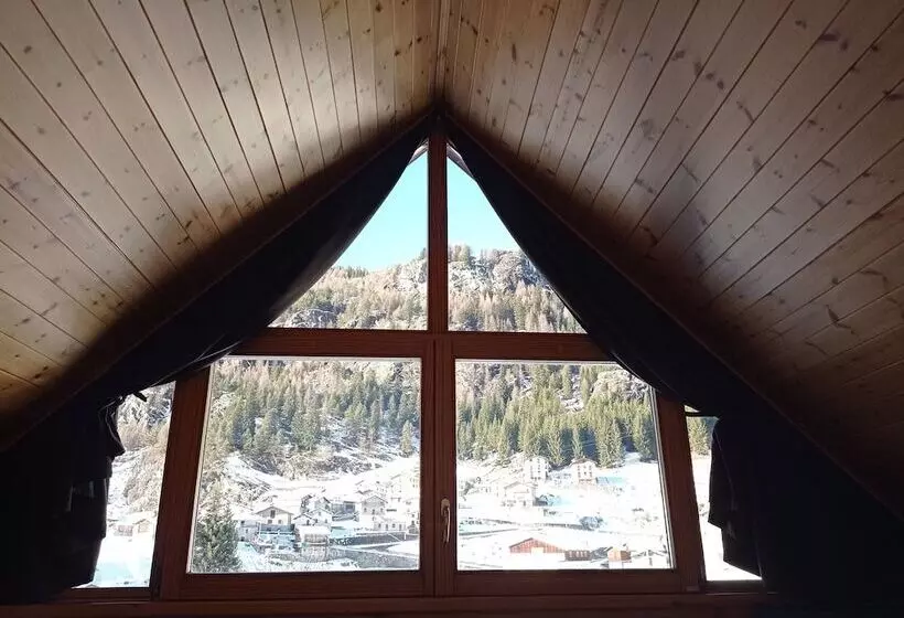 Fior Di Roccia   Valmalenco   Hotel & Mountain Restaurant