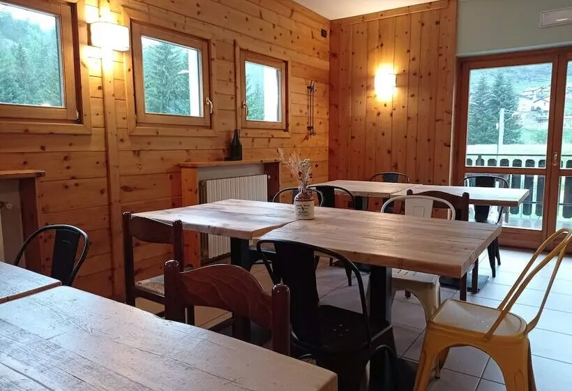 Fior Di Roccia   Valmalenco   Hotel & Mountain Restaurant