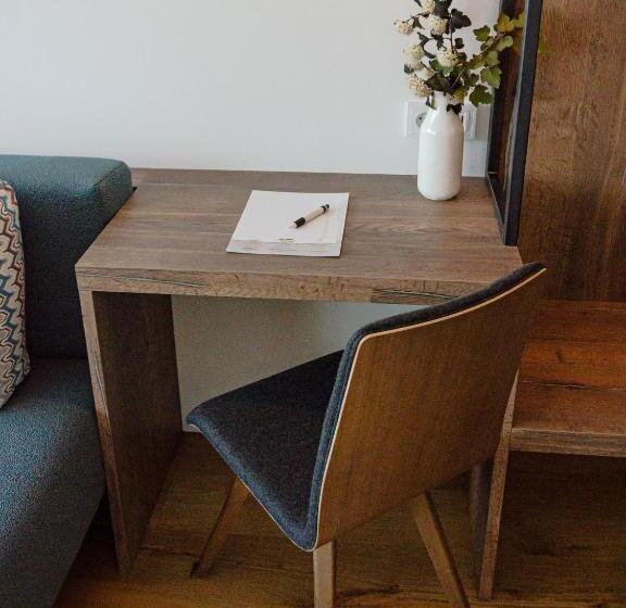 בית מלון כפרי Mitten In Der Welt   Gh Roither