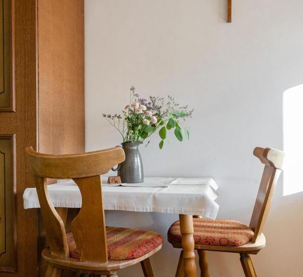 בית מלון כפרי Mitten In Der Welt   Gh Roither