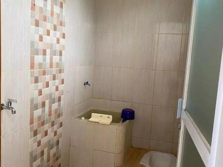 ホテル Oyo 90960 Putih Salju Homestay Syariah