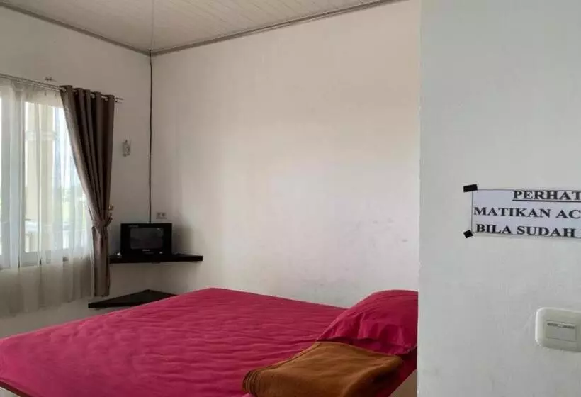 ホテル Oyo 90960 Putih Salju Homestay Syariah