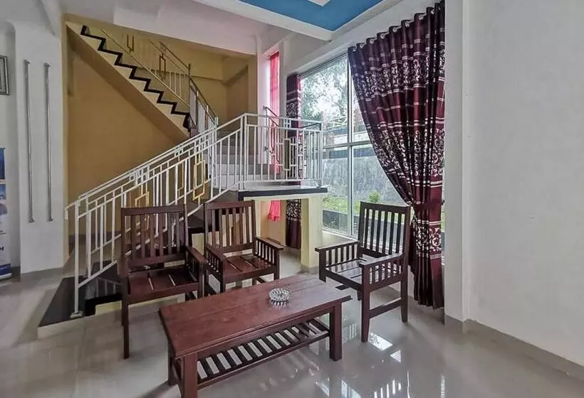 Hotelli Reddoorz Near Kantor Walikota Bontang