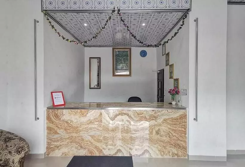 Hotelli Reddoorz Near Kantor Walikota Bontang