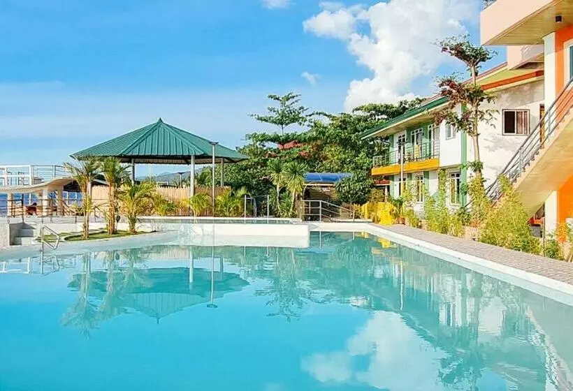 Hotelli Reddoorz Plus @ Galucksea Beach Resort