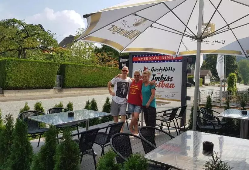 Hotelli Zum Fuchsbau