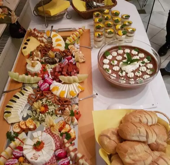 Hotelli Zum Fuchsbau