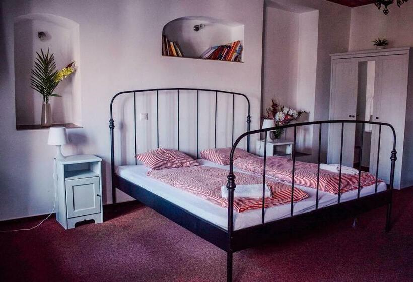 židovna Vysoký Chlumec