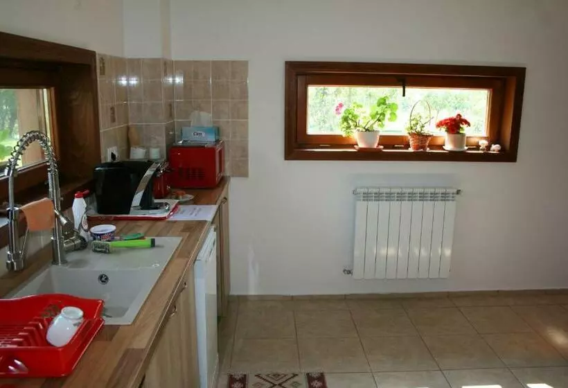 Majatalo Albinuta Guesthouse