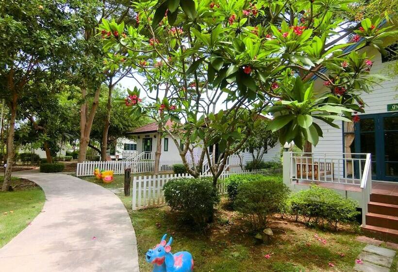 膳宿费 Aura Park Resort