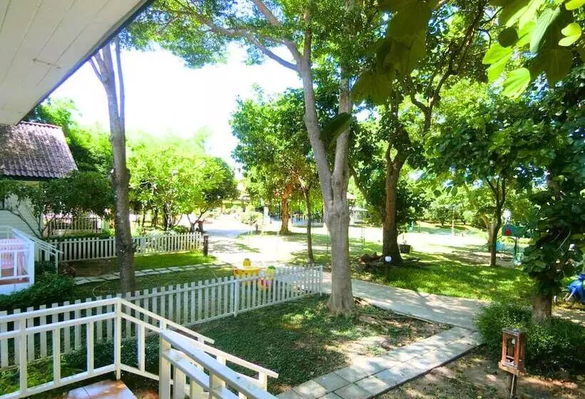 ペンション Aura Park Resort