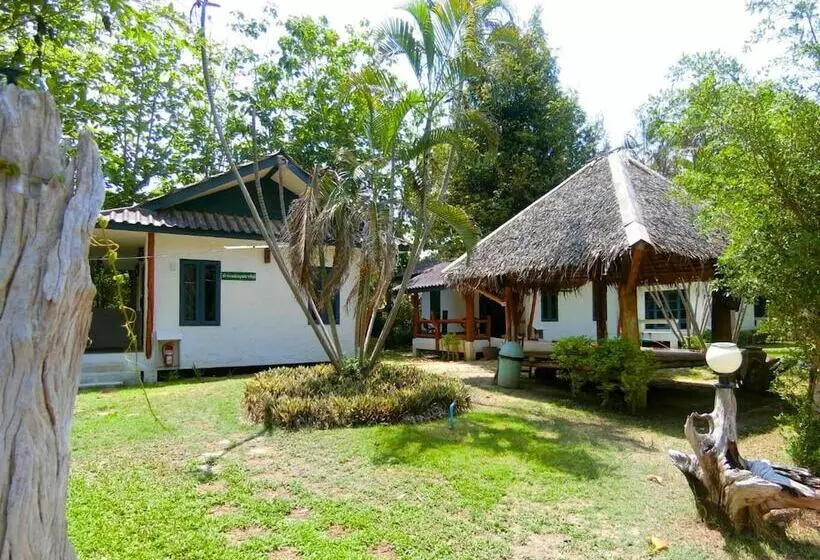 ペンション Aura Park Resort