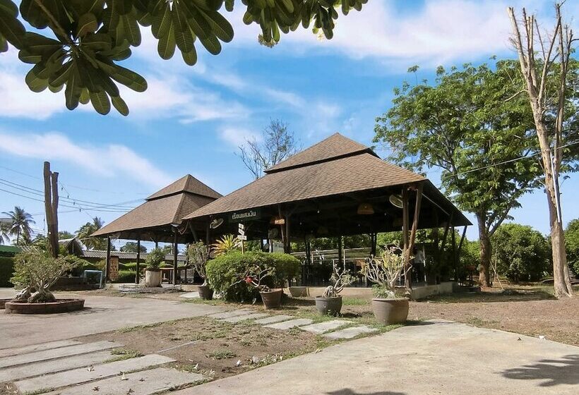 膳宿费 Aura Park Resort