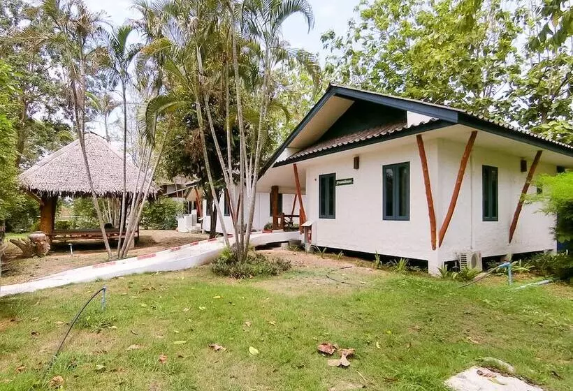 ペンション Aura Park Resort