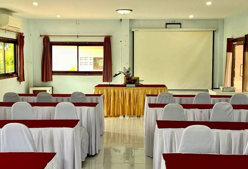 膳宿费 Aura Park Resort