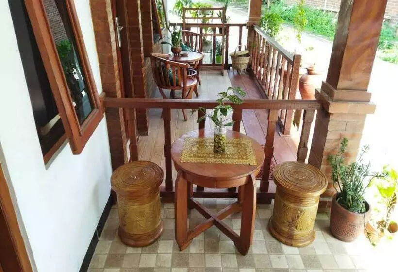 ペンション Borobudur Cluster Homestay Candirejo Syariah