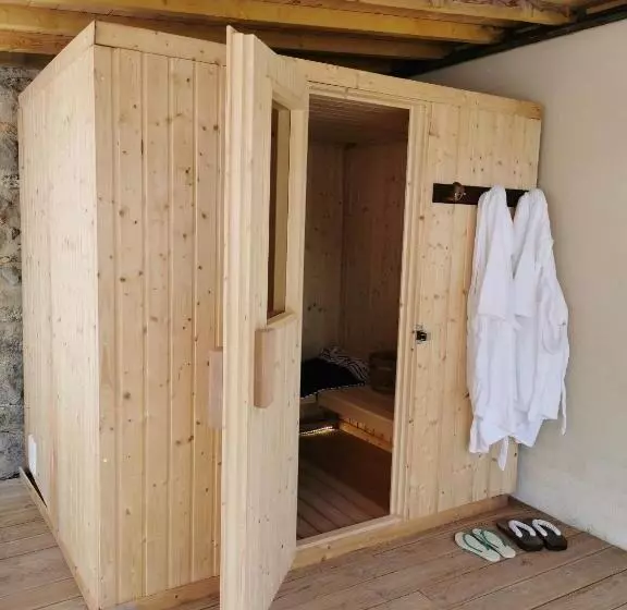 Majatalo Casa La Rosa & Spa