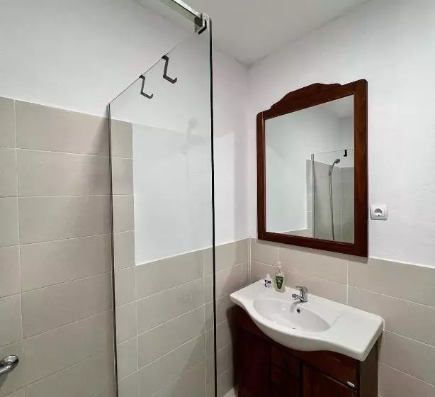 Majatalo Casuta De La Munte