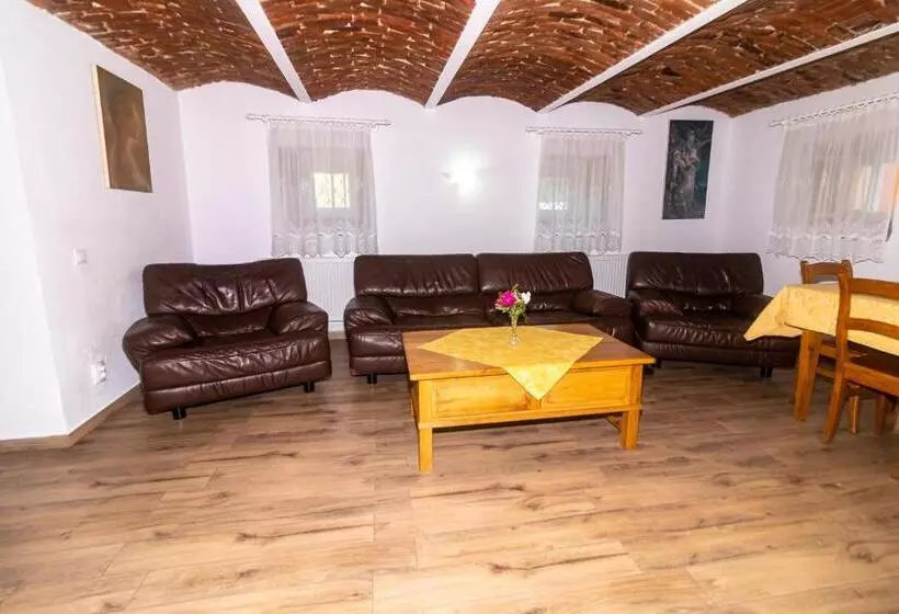 Majatalo Flanderhof Manor