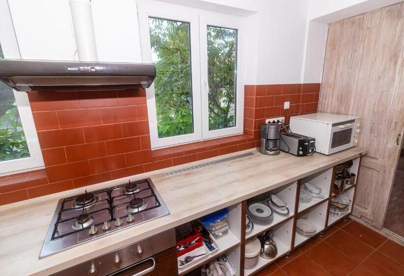 Пансион Flanderhof Manor