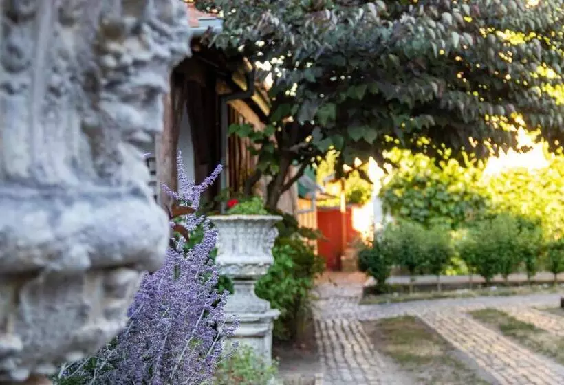 Majatalo Flanderhof Manor