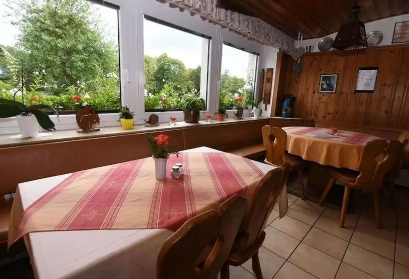 Majatalo Landgasthof Grüner Baum