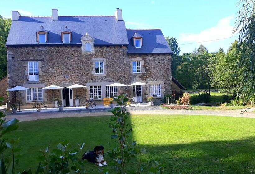 بنسيون Le Manoir Des Haies Spa