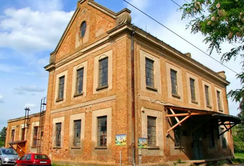 ペンション Malom Apartman