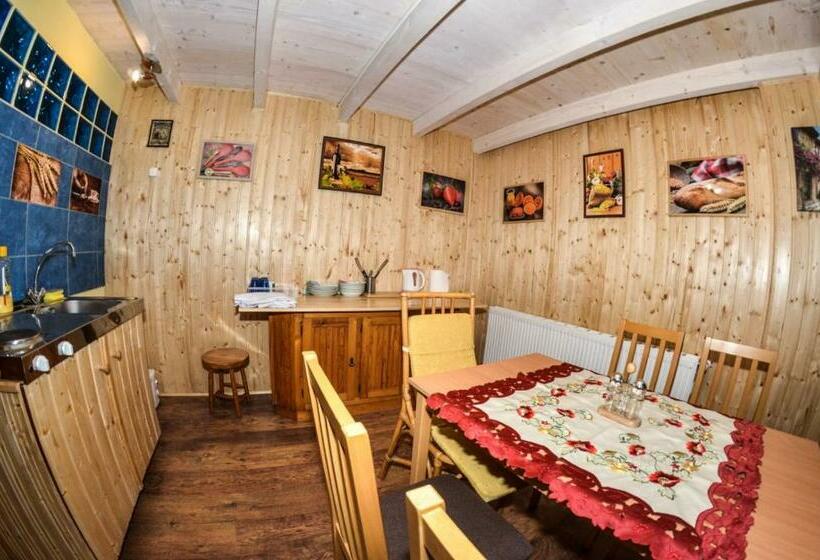 Pensão Malom Apartman