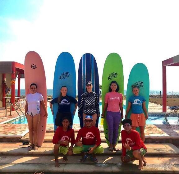پانسیون Mision Surf