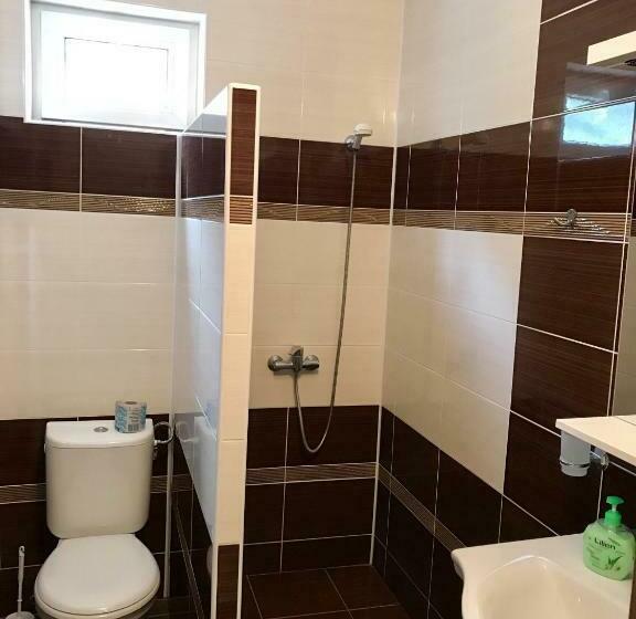 ペンション Restaurace Penzion Pod šumárníkem