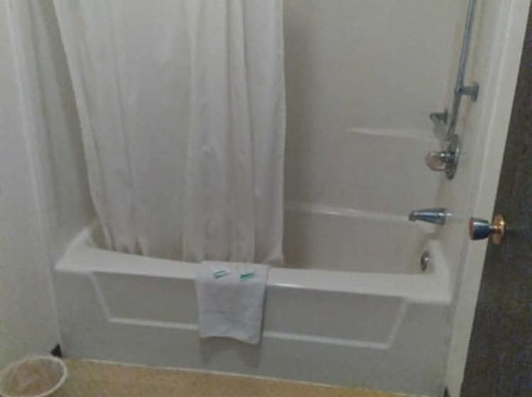 호텔 Oyo Sandman Inn