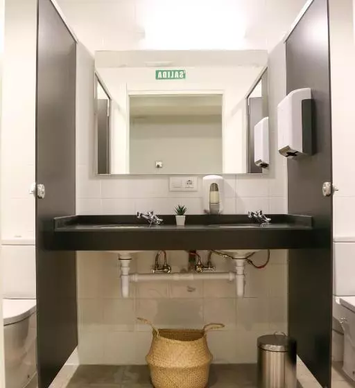 Aterpe Kanpezu Hostel