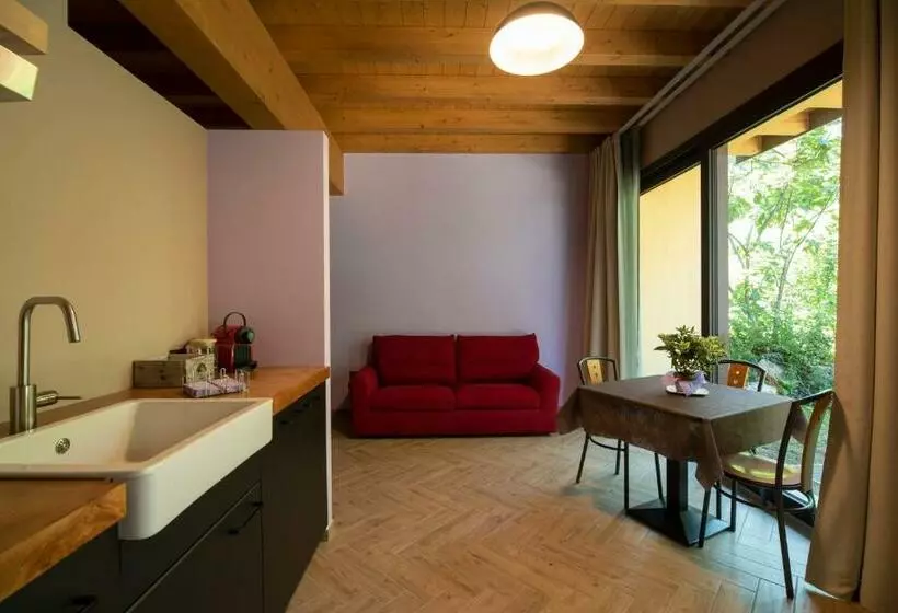 ベッドアンドブレックファースト Agriturismo Monsereno Horses