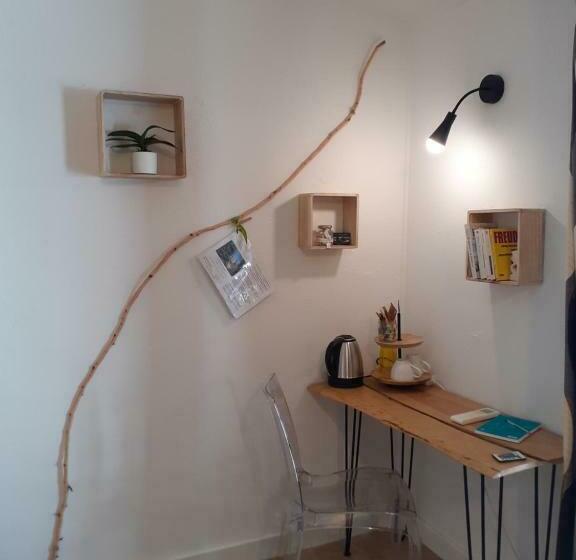 مبيت وإفطار La Salamandre En Provence