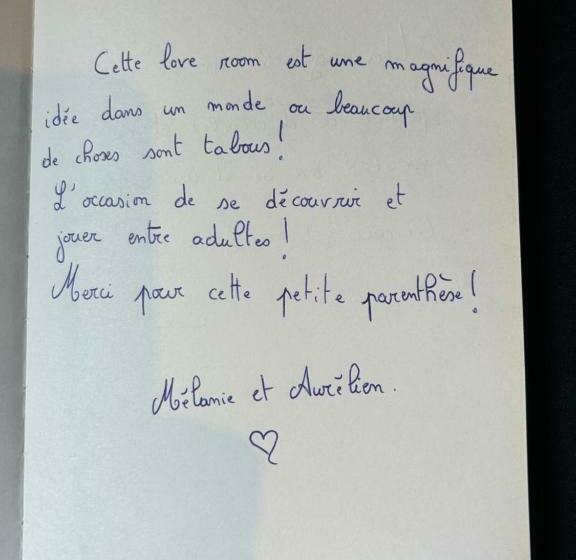 צימר La Suite Maléfik