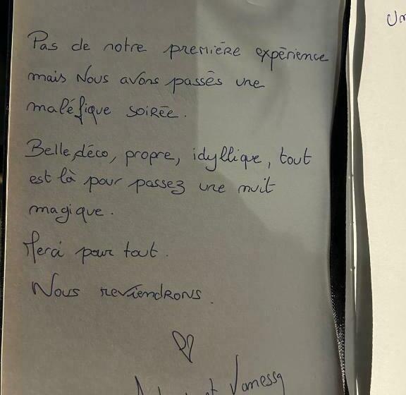 צימר La Suite Maléfik