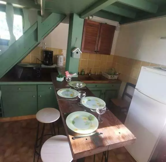 Aamiaismajoitus (B&B) Tikazéla   Domaine Ombre Et Lumière