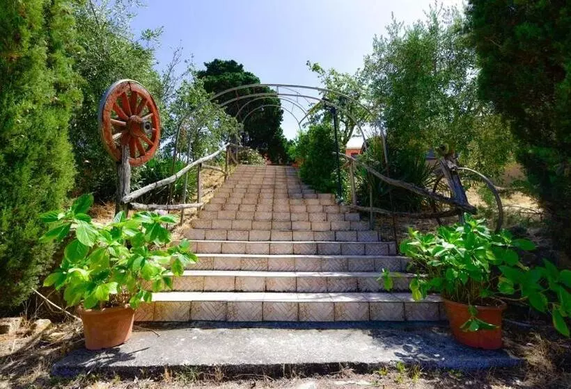 Hotelli Agriturismo Baticci