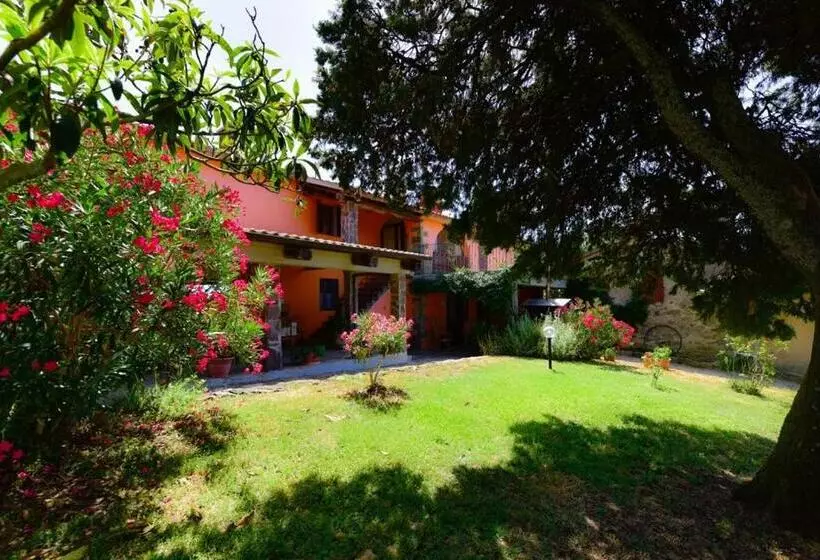 Hotelli Agriturismo Baticci
