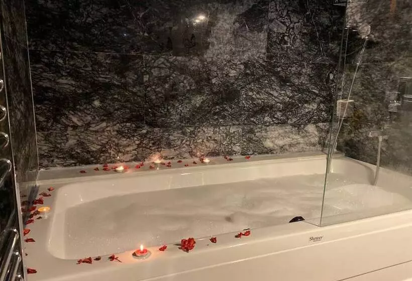 Hotelli Foremanson Cave