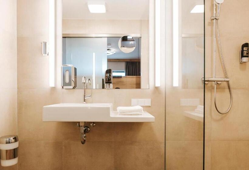 ホテル Gasthaus Kickmaier Höfler Zirkl Og