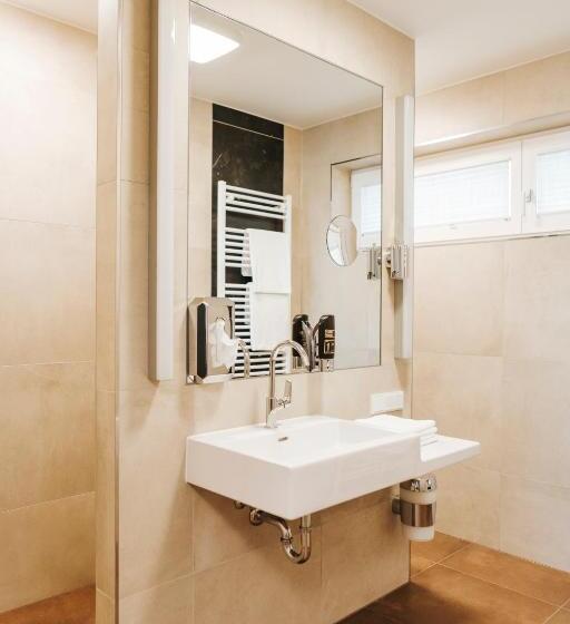 ホテル Gasthaus Kickmaier Höfler Zirkl Og