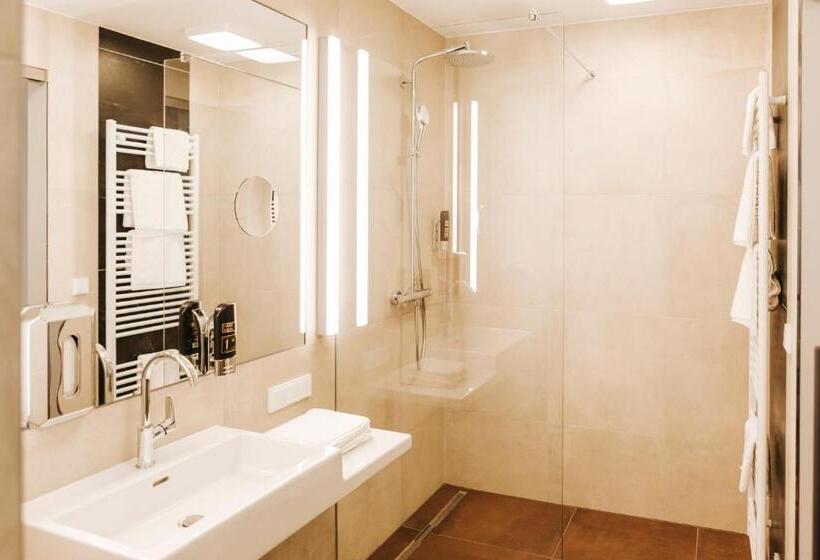 ホテル Gasthaus Kickmaier Höfler Zirkl Og