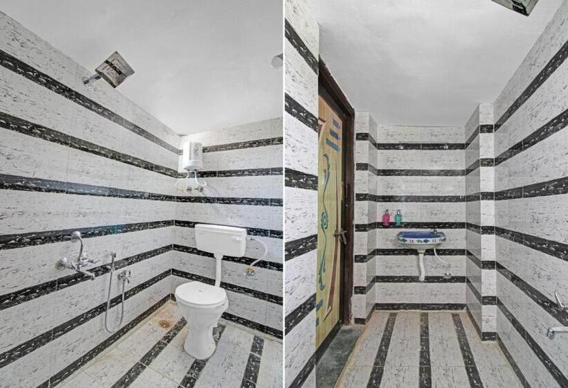 ホテル O Rahul Service Apartment